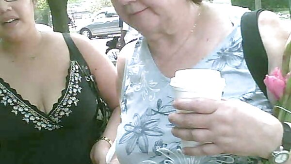 Vierer-Orgie mit Jennifer Love und sohn voegelt mutter Kathy Campbel