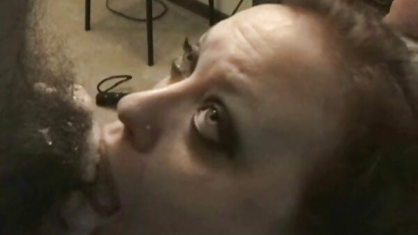 Atemberaubende Lesbenszene mit den heißen Babes Ann sex mama und sohn Marie Rios und Alexis Amore