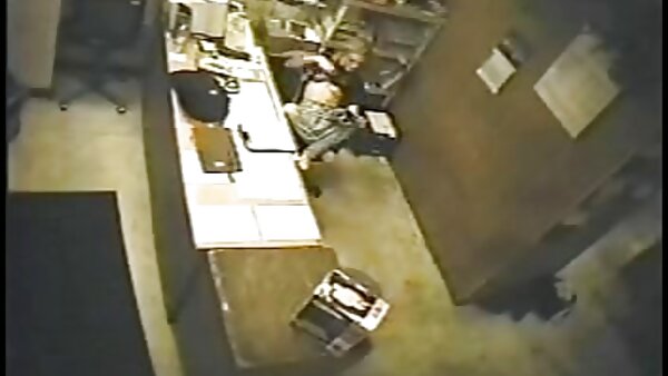 Die pralle Muschi der ungezogenen Hausfrau Kacie James sex mutter und tochter ist begierig auf Ihre Aufmerksamkeit