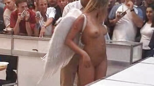 Die kurvige MILF Carly G wird brutal von hinten mama und sohn sex gebumst