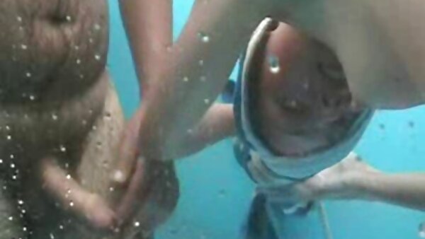 Die köstlichen vollbusigen Schlampen Gaya Patel Morgan Layne sexi mutter werden in einem FFM-Sexclip verprügelt